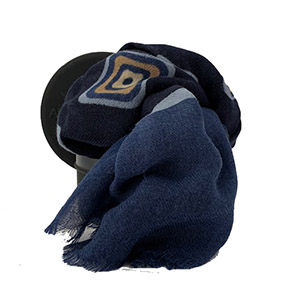Sciarpa DIS. ROMBO<BR/> BLU<BR/>100% LANA